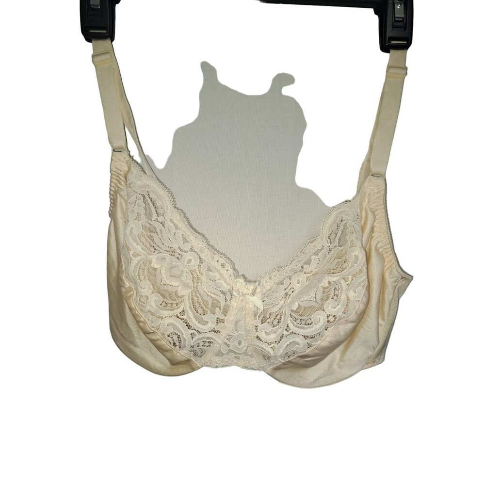Olga 34DD Cream Vintage Underwire Floral Lace Trim 33007 Minimizer Bra